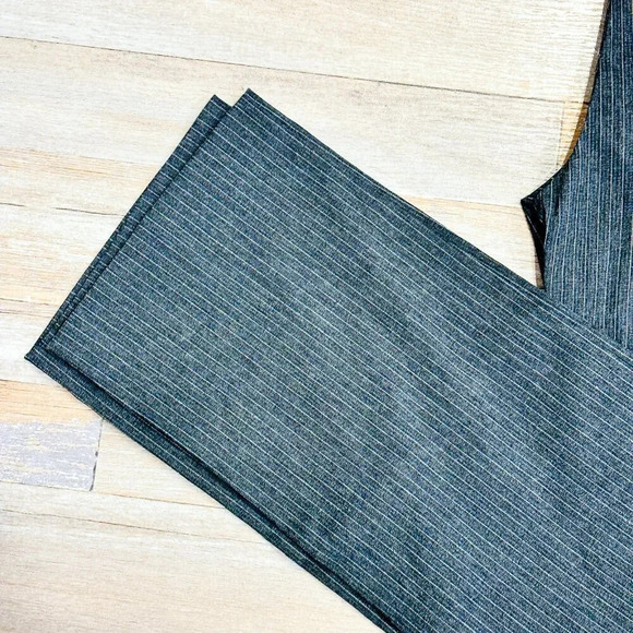 REITMANS – Charcoal pinstripe office pants | Stretch comfort • - Picture 3 of 7